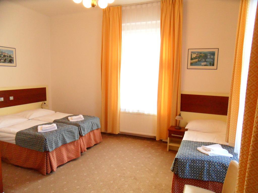 Hotel Atos Prague Room photo